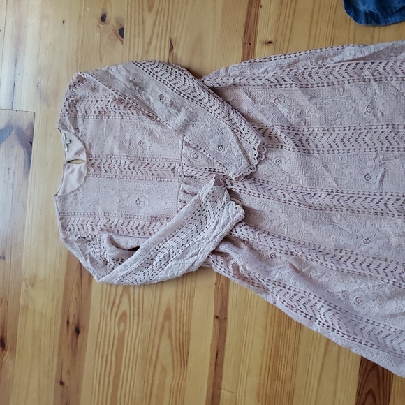 Bundle of Dresses - Picture 4 of 9